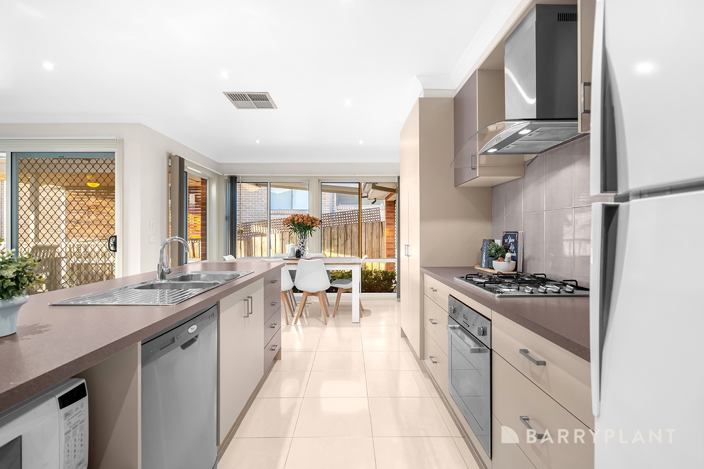 17 Sirocco Court, Wandin North, VIC 3139, Wandin North - Thumbnail 5