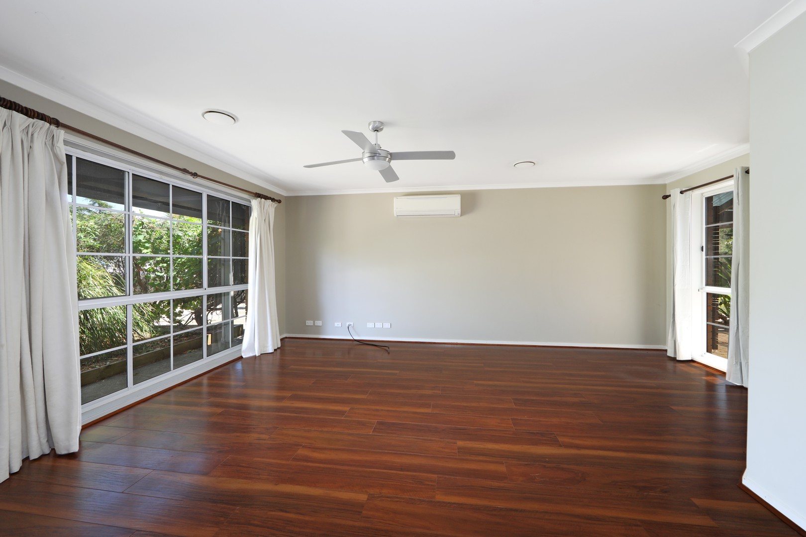 17 Sunshine Street, Rowville, VIC 3178, Rowville - Thumbnail 2