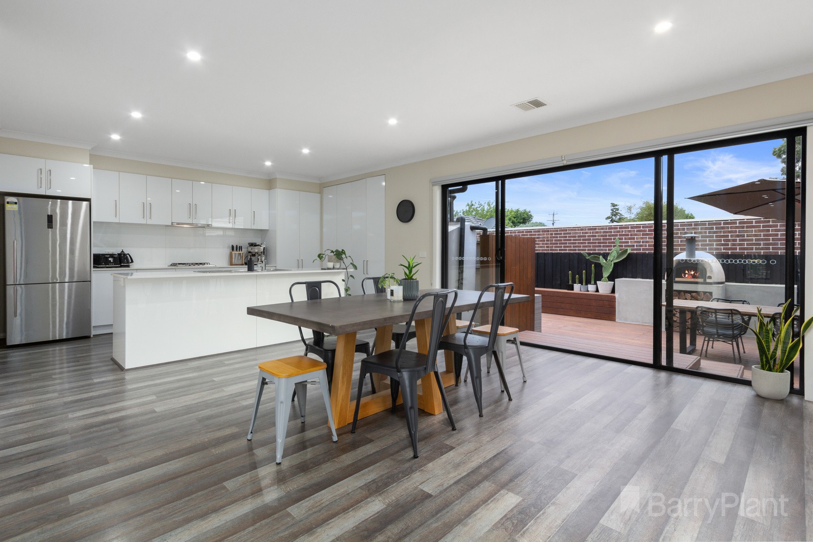 17 Sutton Avenue, Boronia, VIC 3155, Boronia - Thumbnail 4