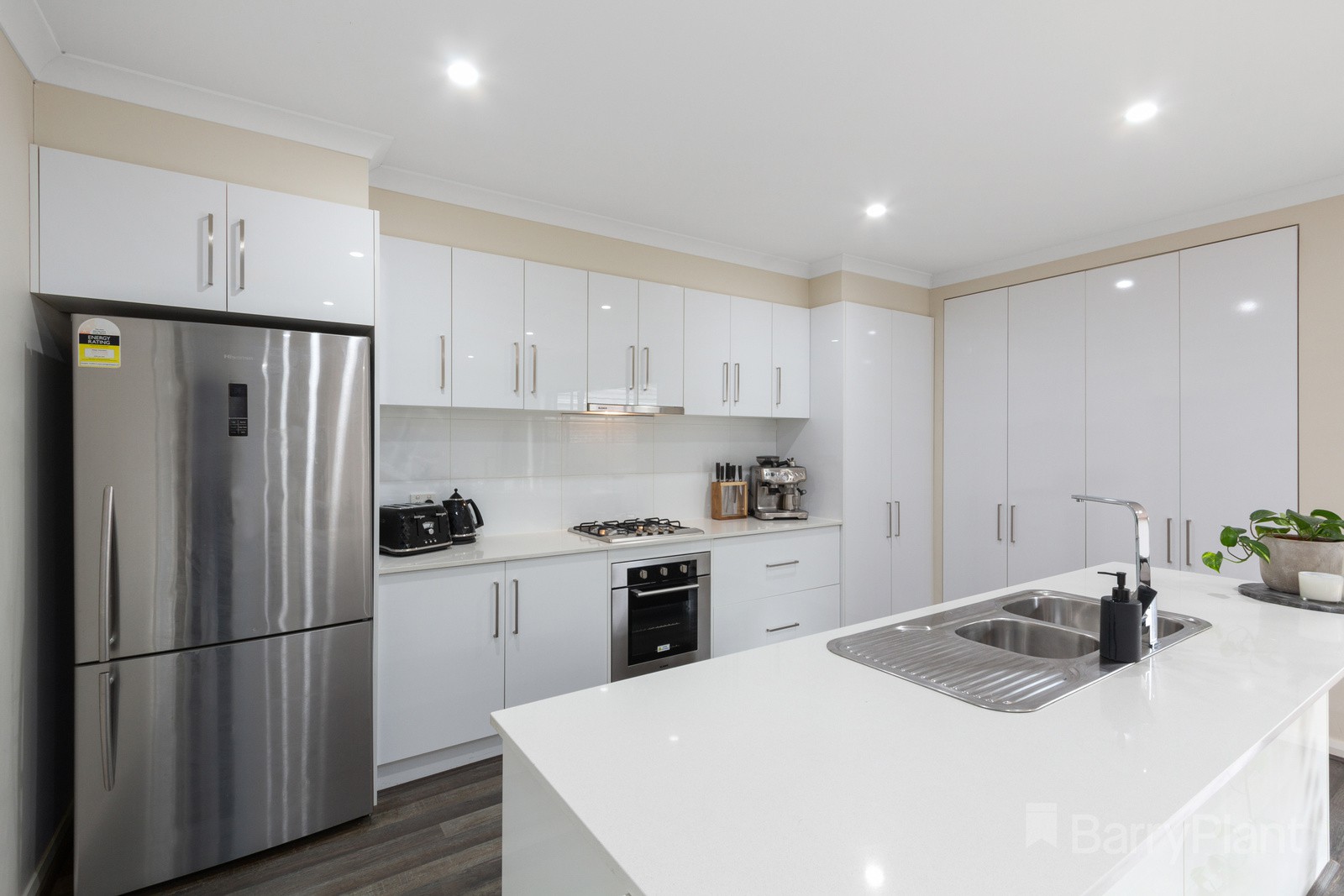 17 Sutton Avenue, Boronia, VIC 3155, Boronia - Thumbnail 5