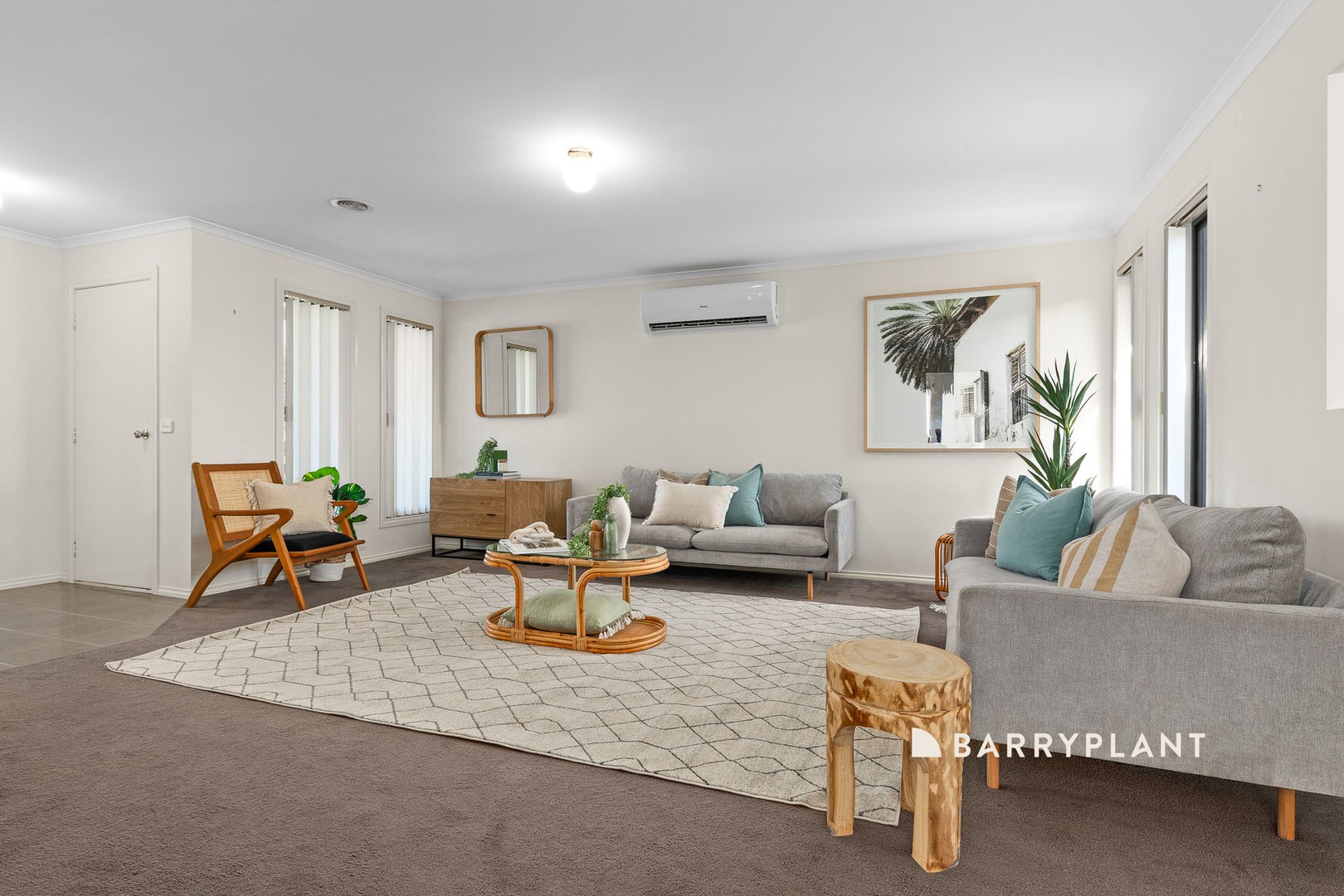 17 Syme Road, Pakenham, VIC 3810, Pakenham - Thumbnail 2