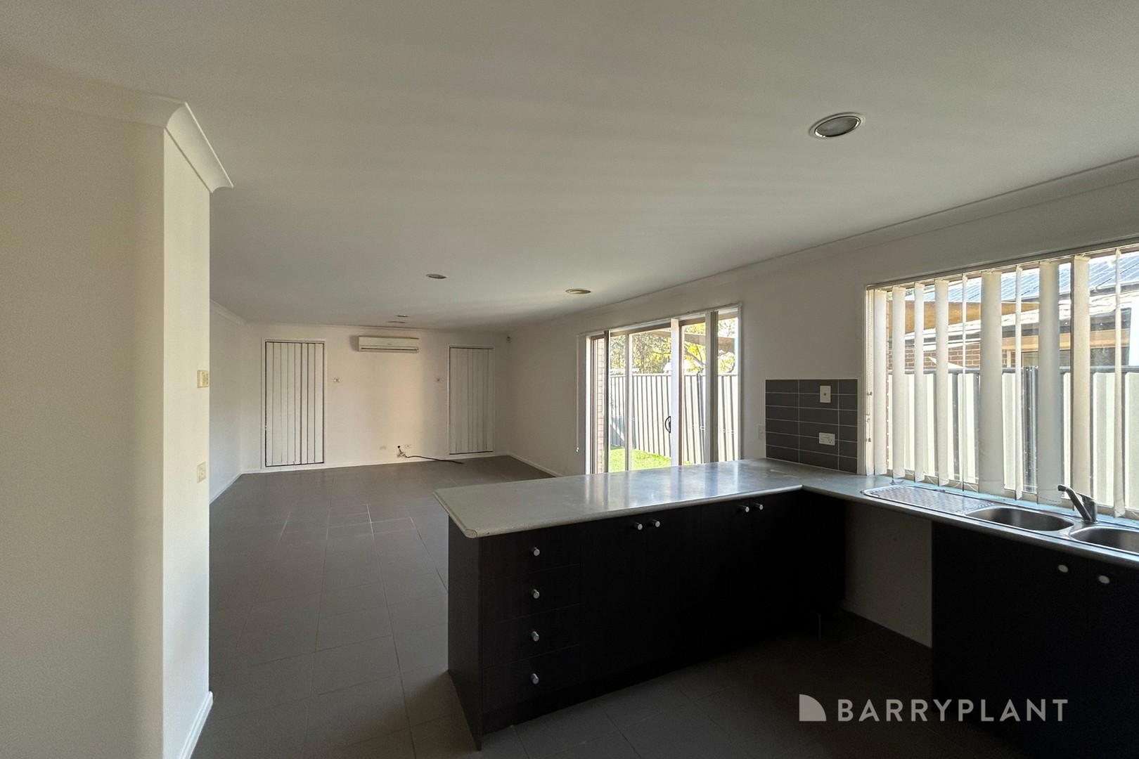 17 Tanner Mews, Point Cook, VIC 3030, Point Cook - Thumbnail 3