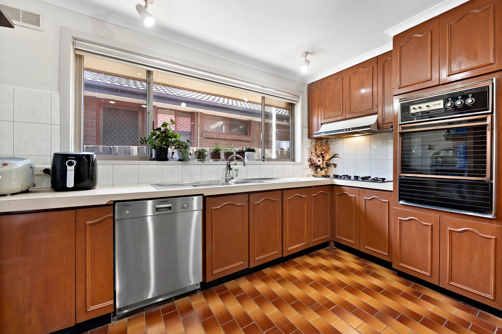 17 Tarlee Drive, Albanvale, VIC 3021 - Thumbnail 2 - 30/04/2025