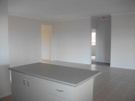 17 Terrene Terrace, Point Cook, VIC 3030, Point Cook - Thumbnail 4