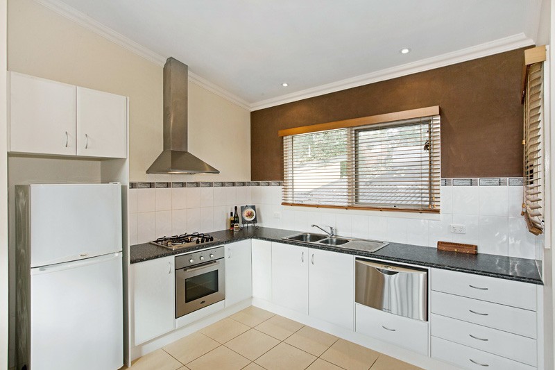 17 Tevlin Place, Healesville, VIC 3777, Healesville - Thumbnail 3