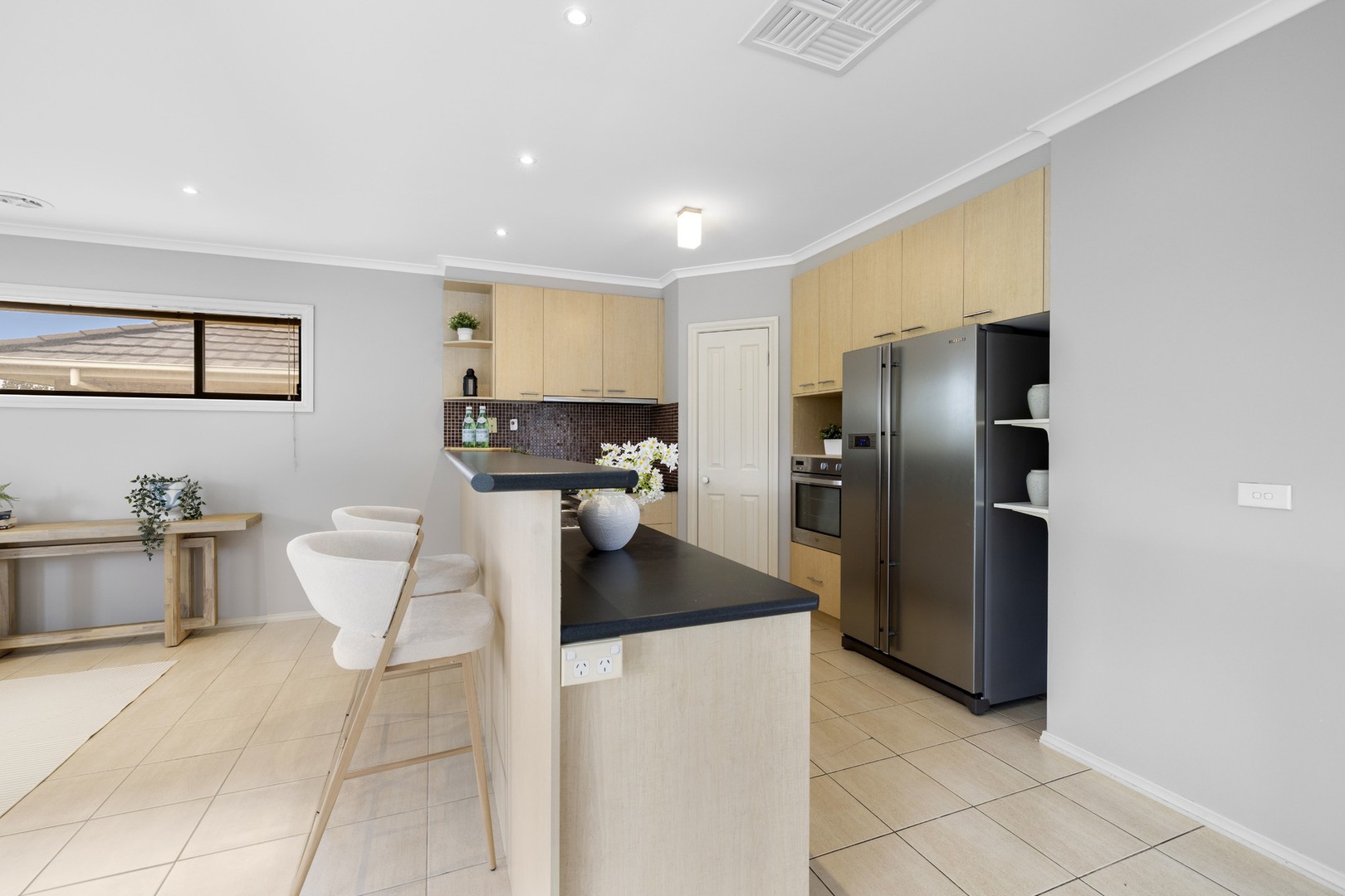 17 Times Square, Sanctuary Lakes, VIC 3030, Point Cook - Thumbnail 4