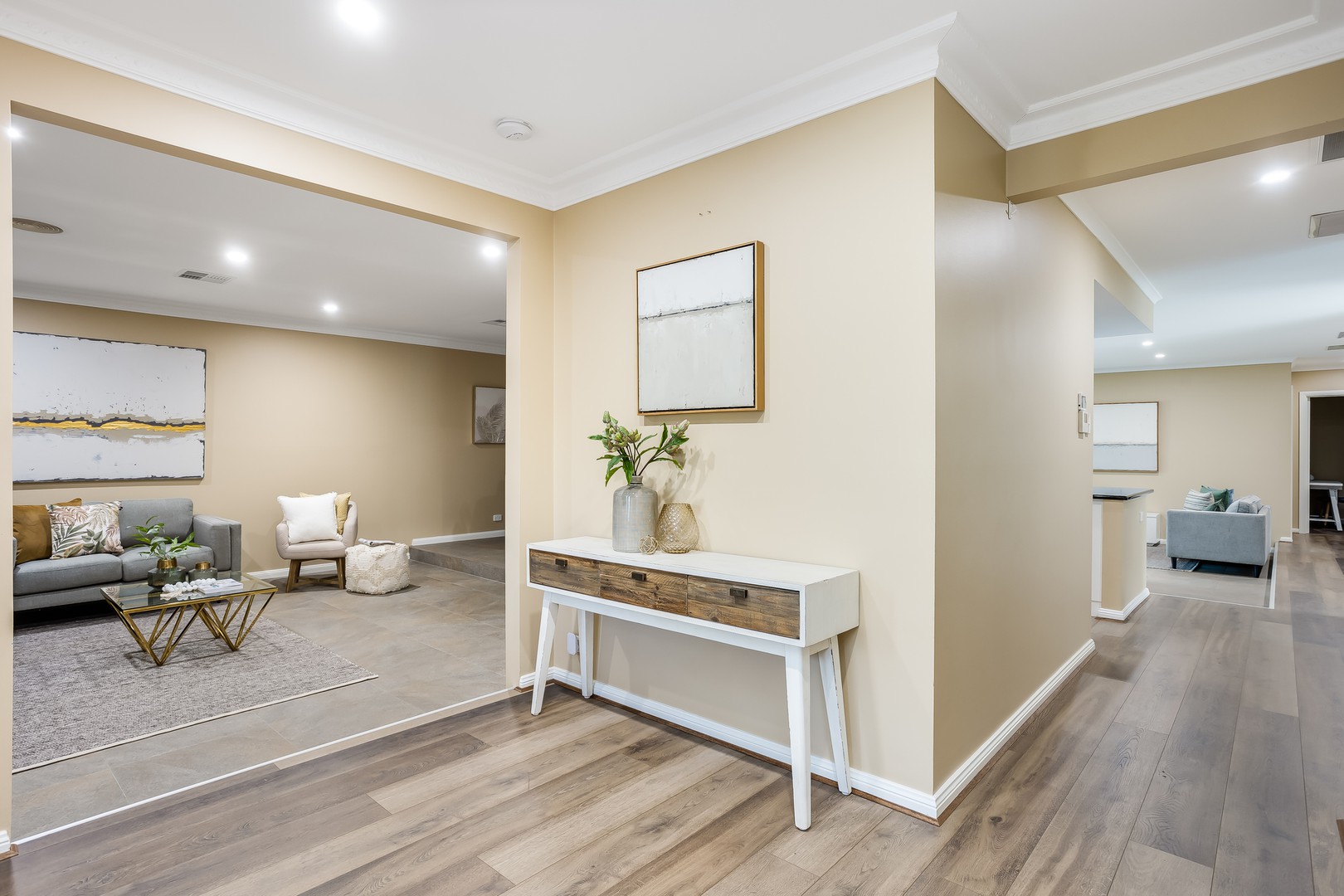 17 Tongariro Street, Greenwith, SA 5125 - Thumbnail 2 - 16/08/2022