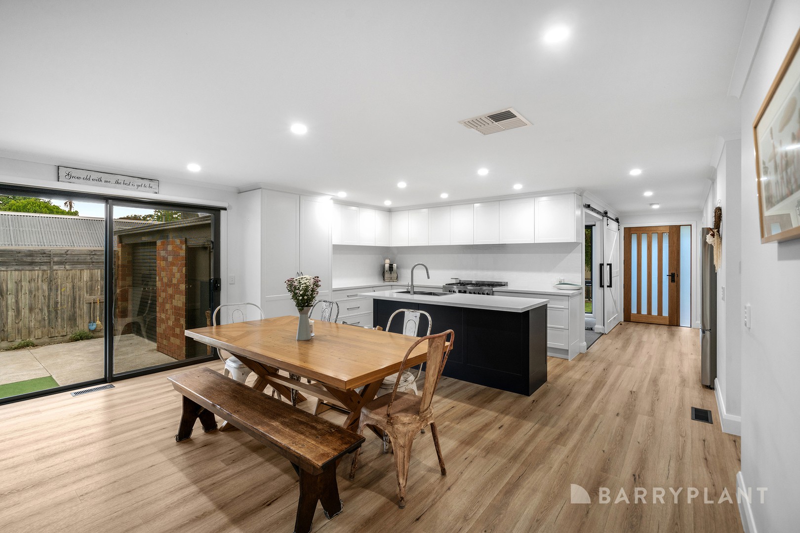 17 Toolimerin Avenue, Bayswater North, VIC 3153, Bayswater North - Thumbnail 5