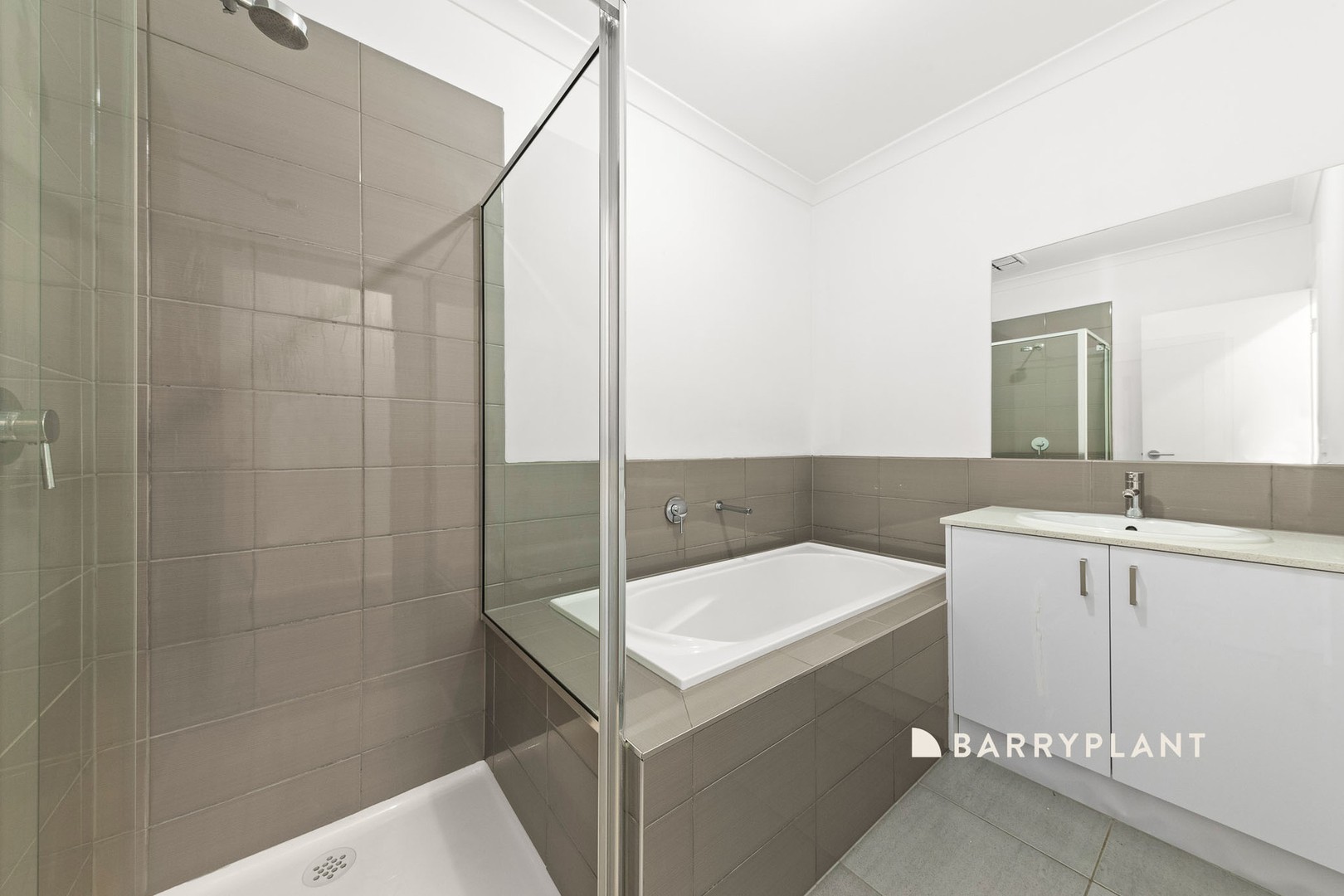 17 Torre Road, Pakenham, VIC 3810, Pakenham - Thumbnail 5