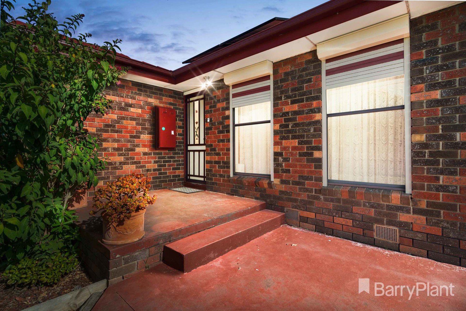 17 Trafalgar Street, Albanvale, VIC 3021 - Thumbnail 2 - 05/02/2024