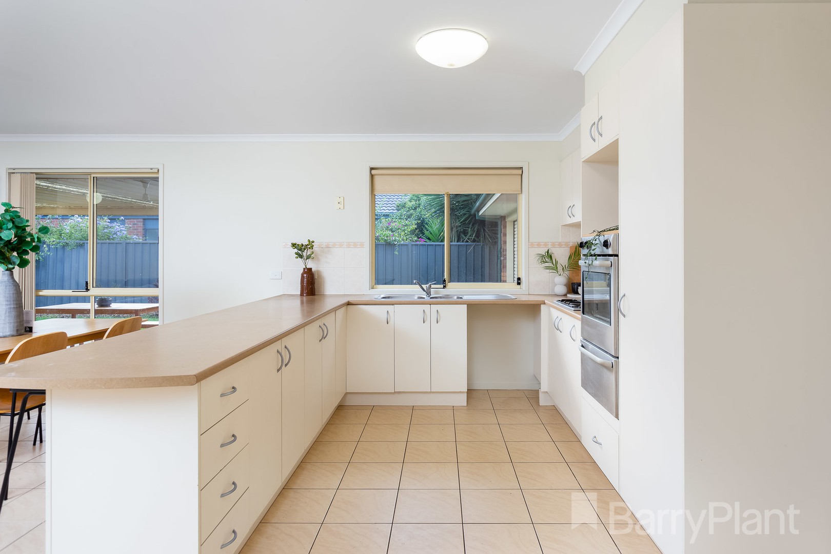 17 Trapani Avenue, Point Cook, VIC 3030, Point Cook - Thumbnail 4