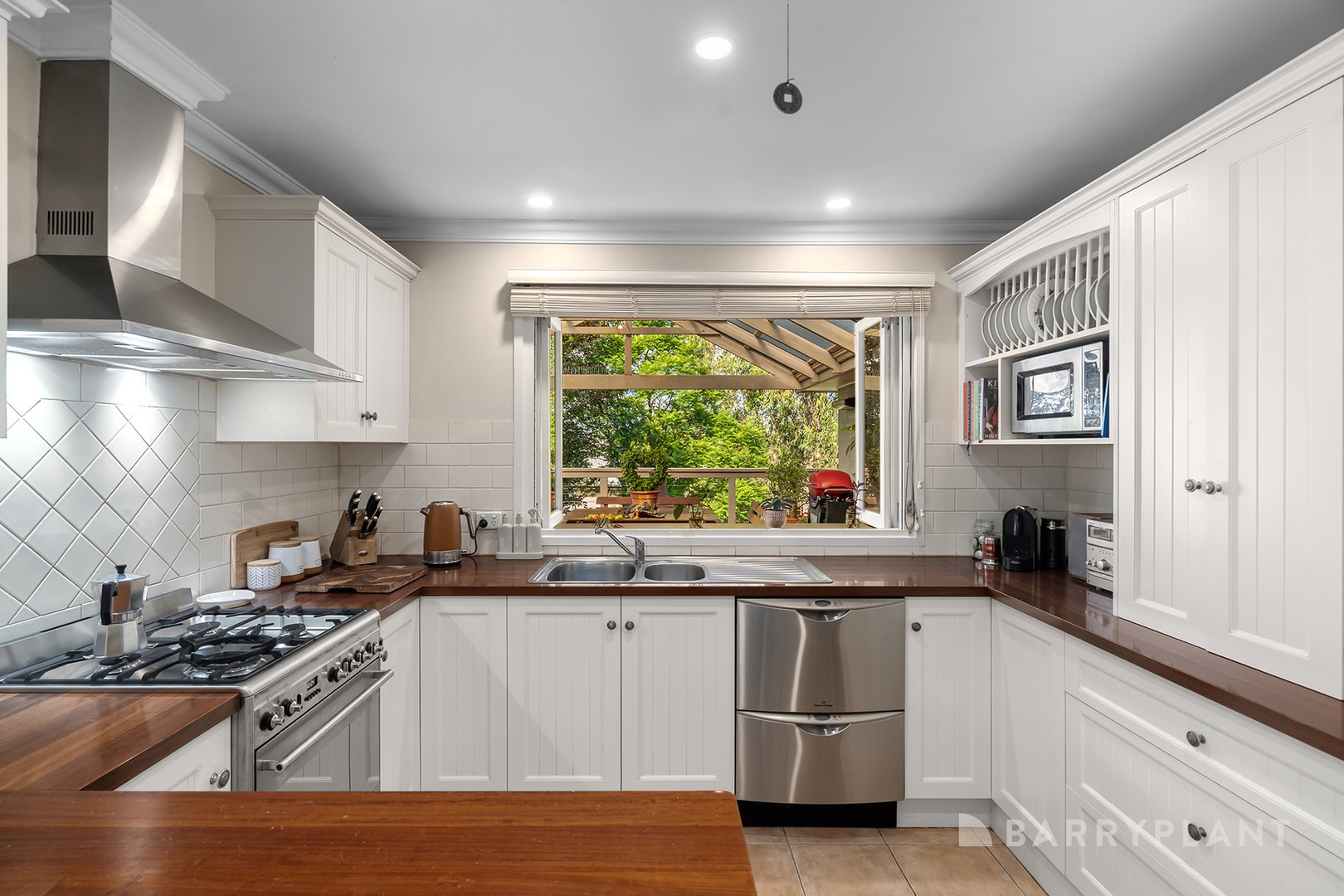 17 Trenton Place, Mooroolbark, VIC 3138, Mooroolbark - Thumbnail 4