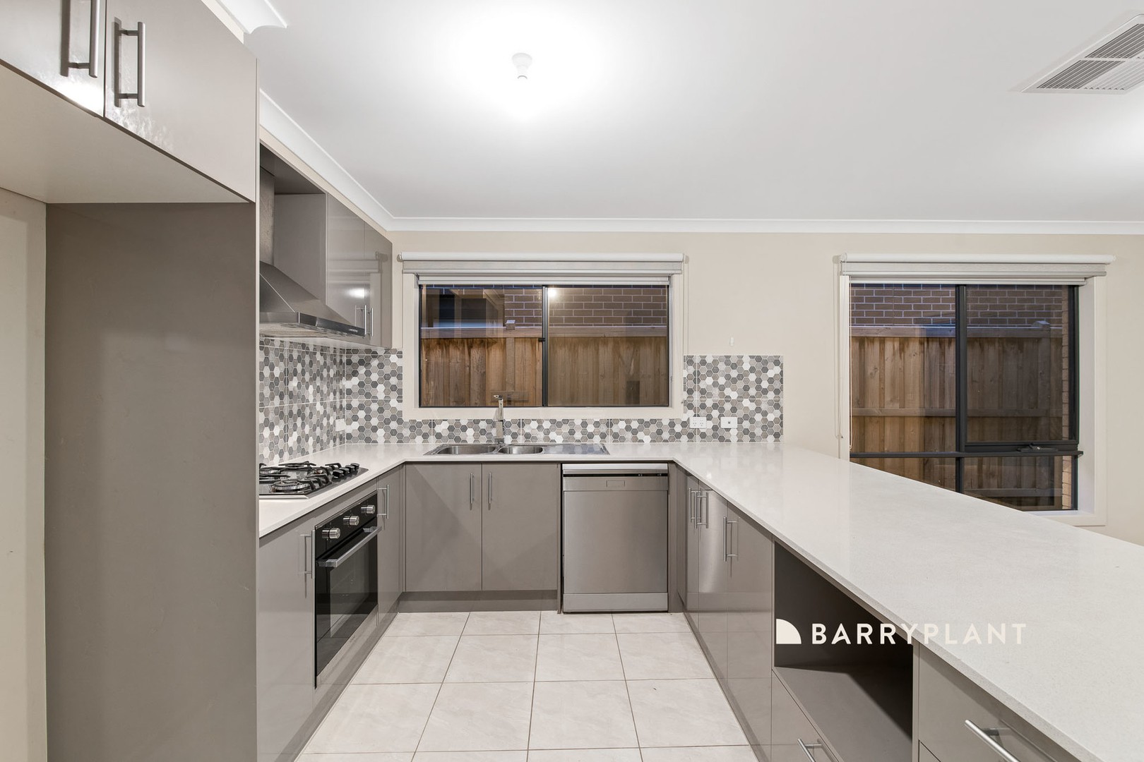 17 Twain Street, Officer, VIC 3809 - Thumbnail 1 - 03/02/2026