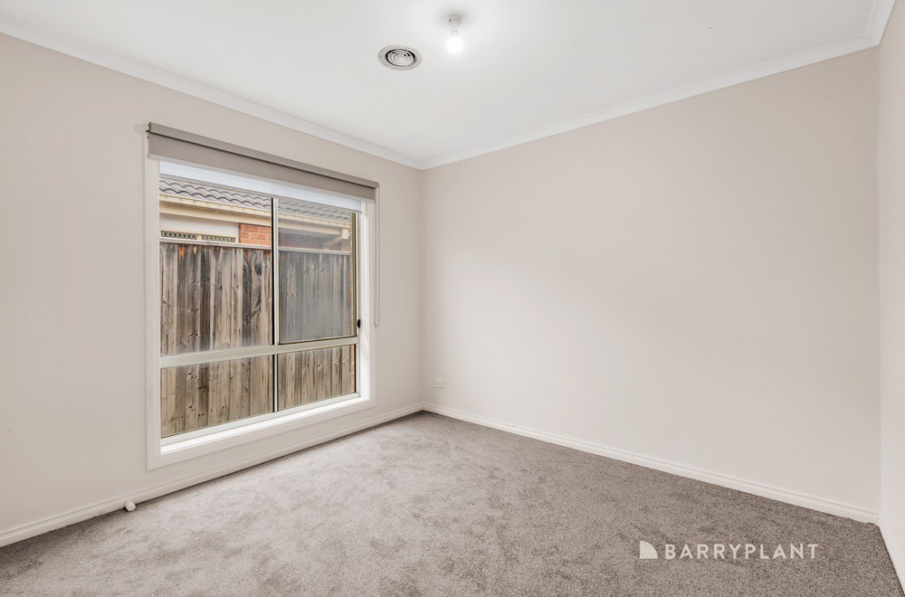 17 Valiant Square, South Morang, VIC 3752, South Morang - Thumbnail 6