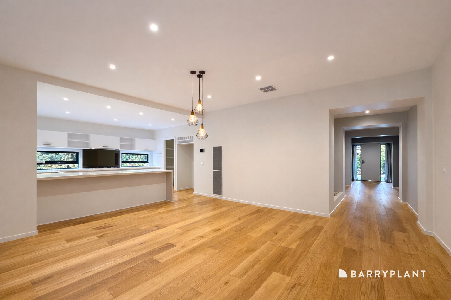 17 Valleyview Grove, Drouin, VIC 3818, Drouin - Thumbnail 4