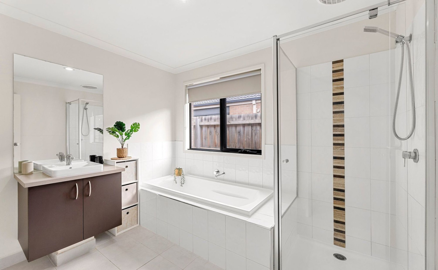 17 Vichy Avenue, Doreen, VIC 3754, Doreen - Thumbnail 2