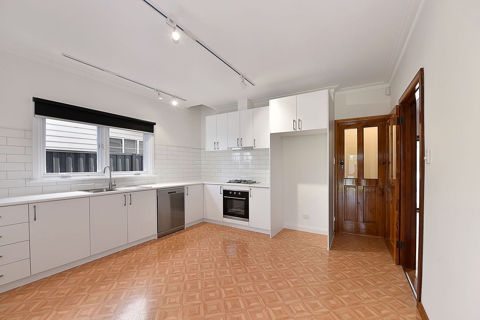 17 View Street, Essendon West, VIC 3040, Essendon West - Thumbnail 4