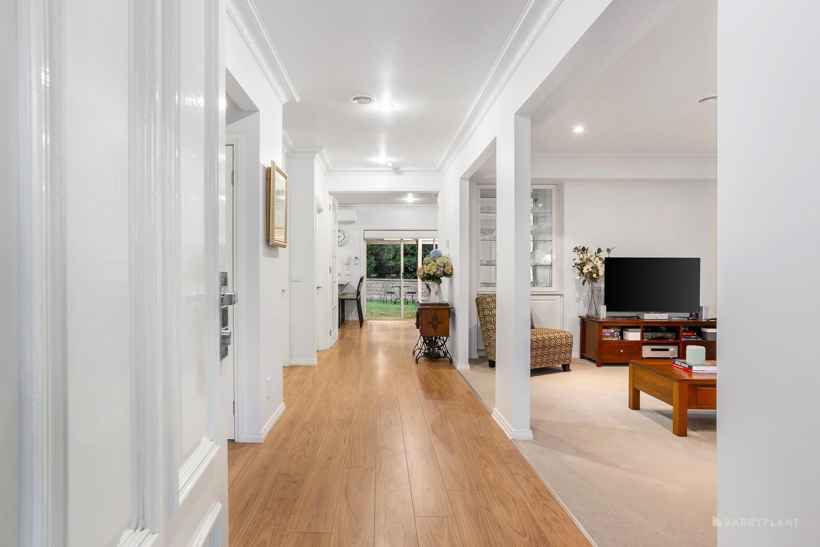 17 Viewgrand Way, Greensborough, VIC 3088, Greensborough - Thumbnail 3
