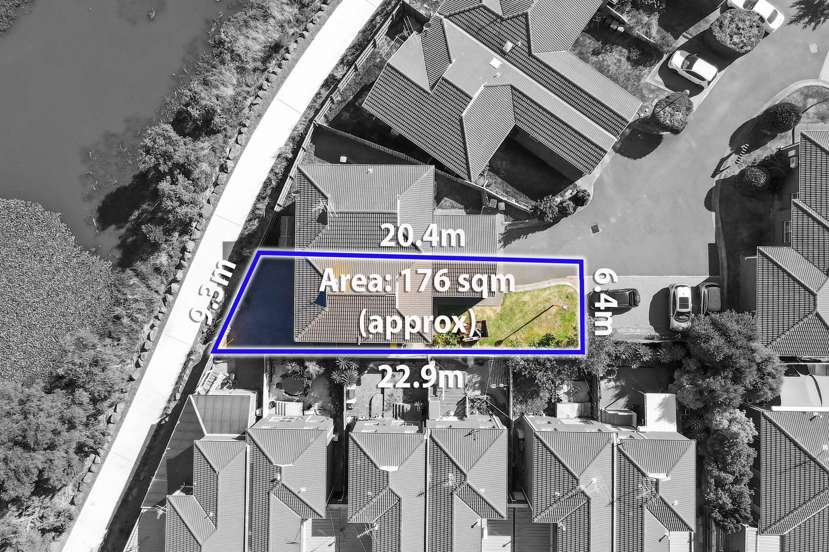17 Village Avenue, Taylors Lakes, VIC 3038, Taylors Lakes - Thumbnail 2