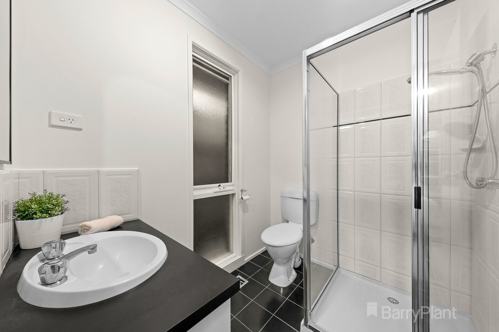 17 Vista Court, Berwick, VIC 3806, Berwick - Thumbnail 7