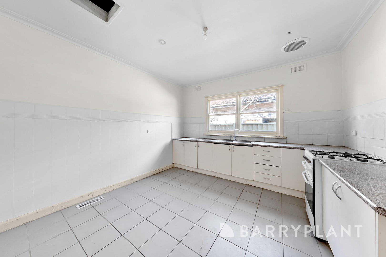 17 Vule Street, St Albans, VIC 3021, St Albans - Thumbnail 5