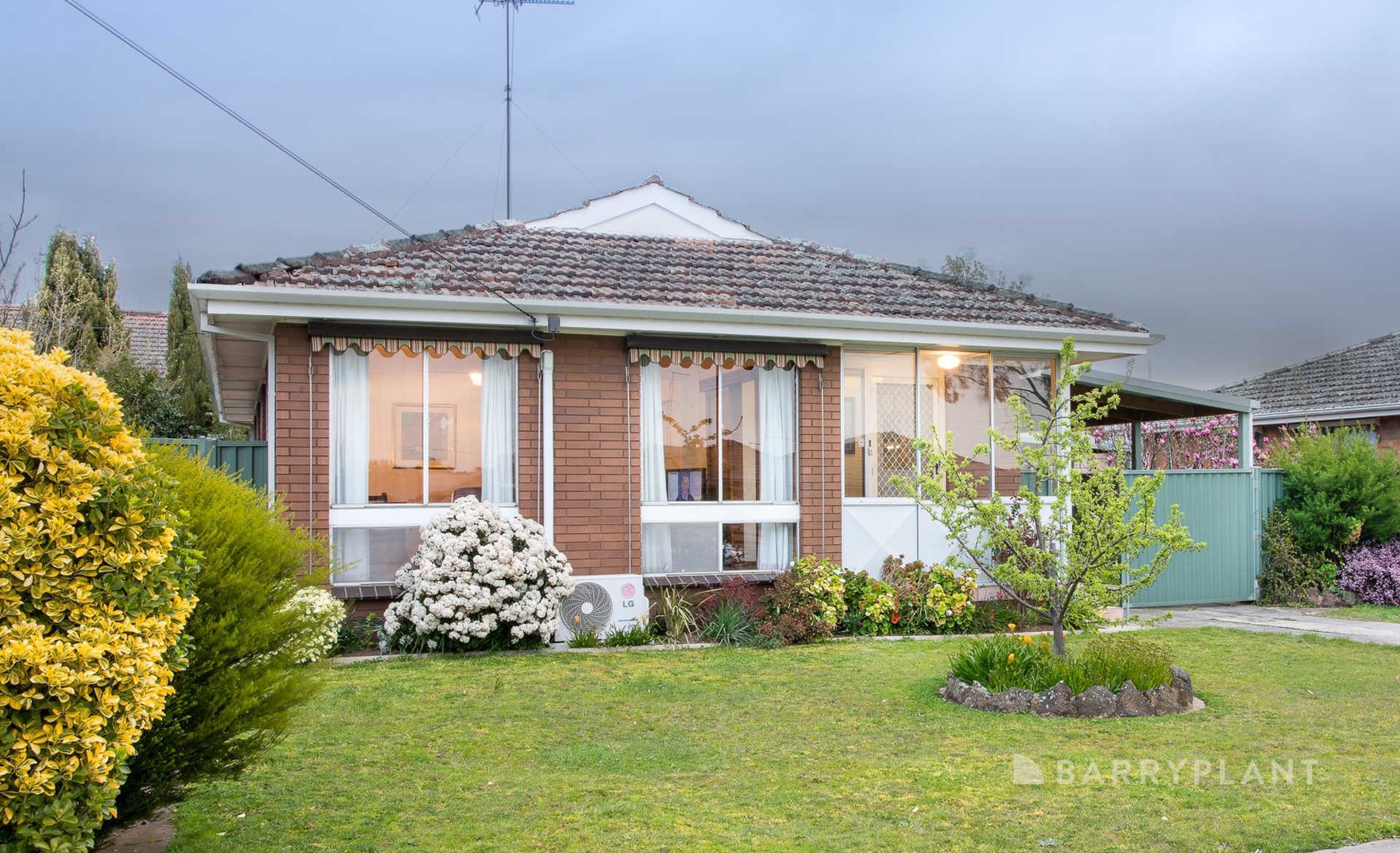 17 Waldemar Street, Wendouree, VIC 3355