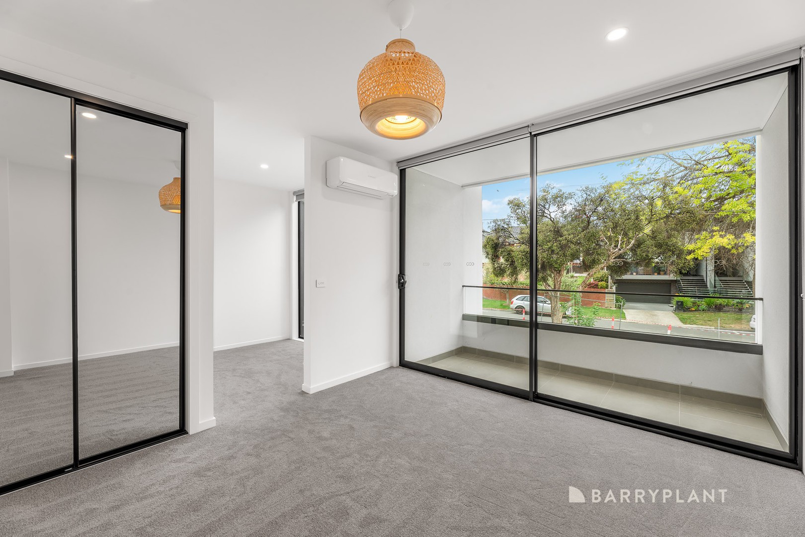 17 Walker Street, Doncaster, VIC 3108, Doncaster - Thumbnail 6