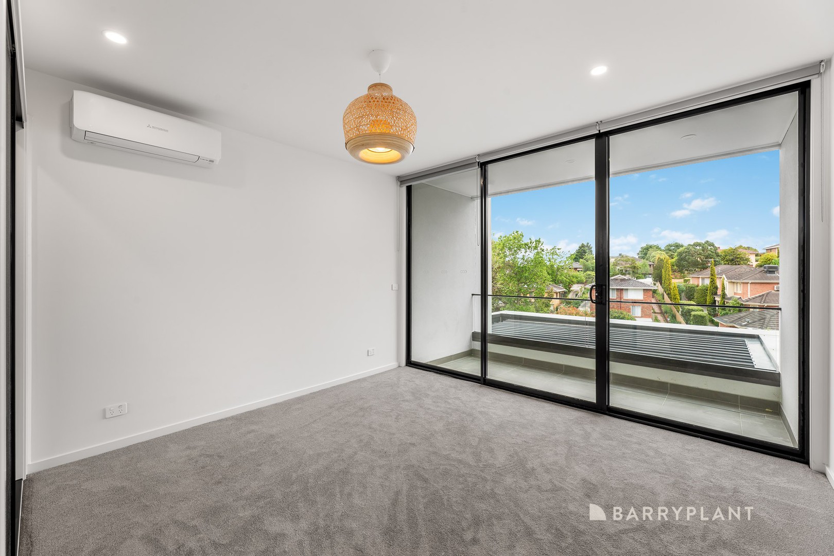 17 Walker Street, Doncaster, VIC 3108, Doncaster - Thumbnail 7