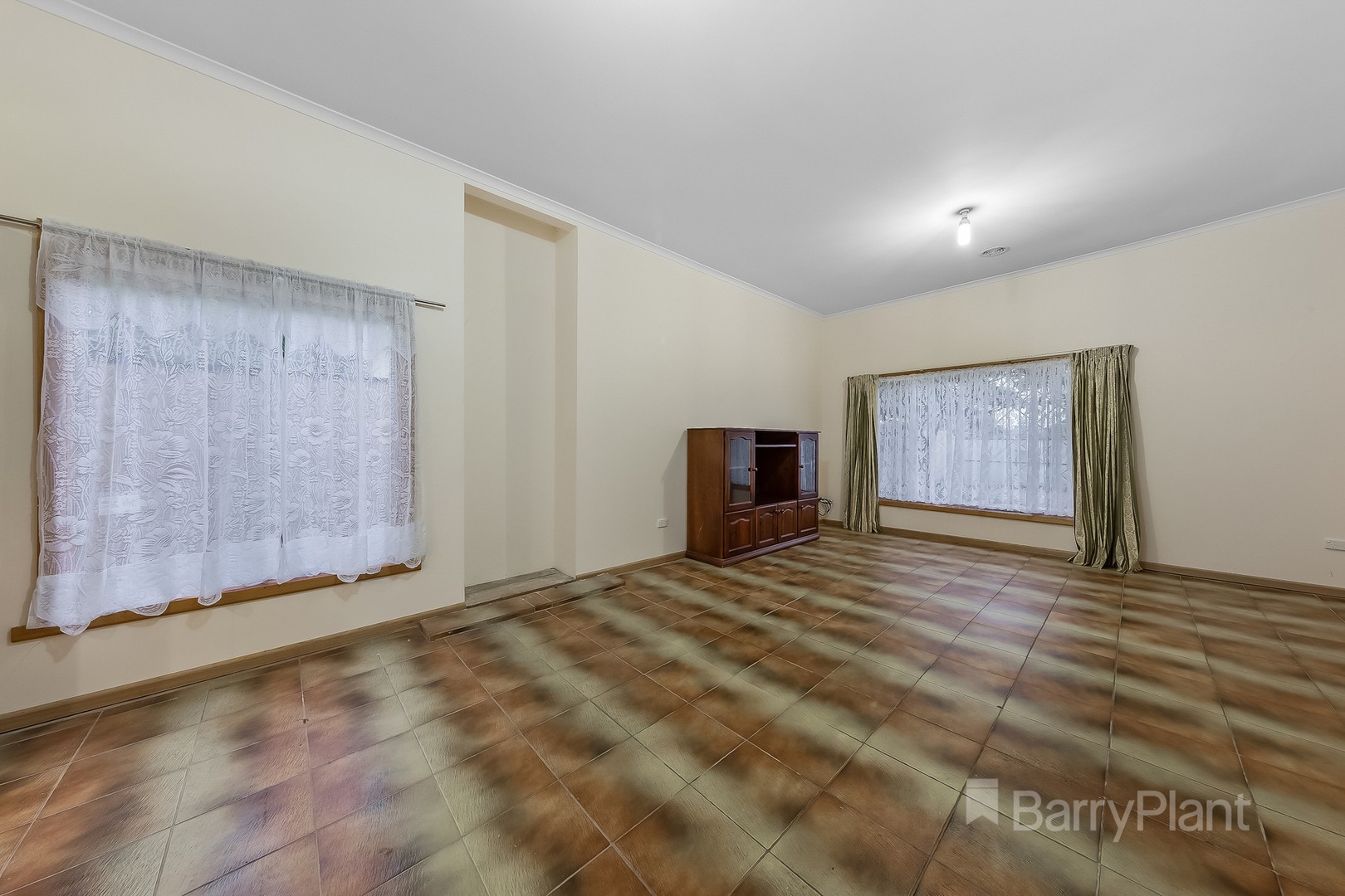 17 Walmer Avenue, St Albans, VIC 3021, St Albans - Thumbnail 5