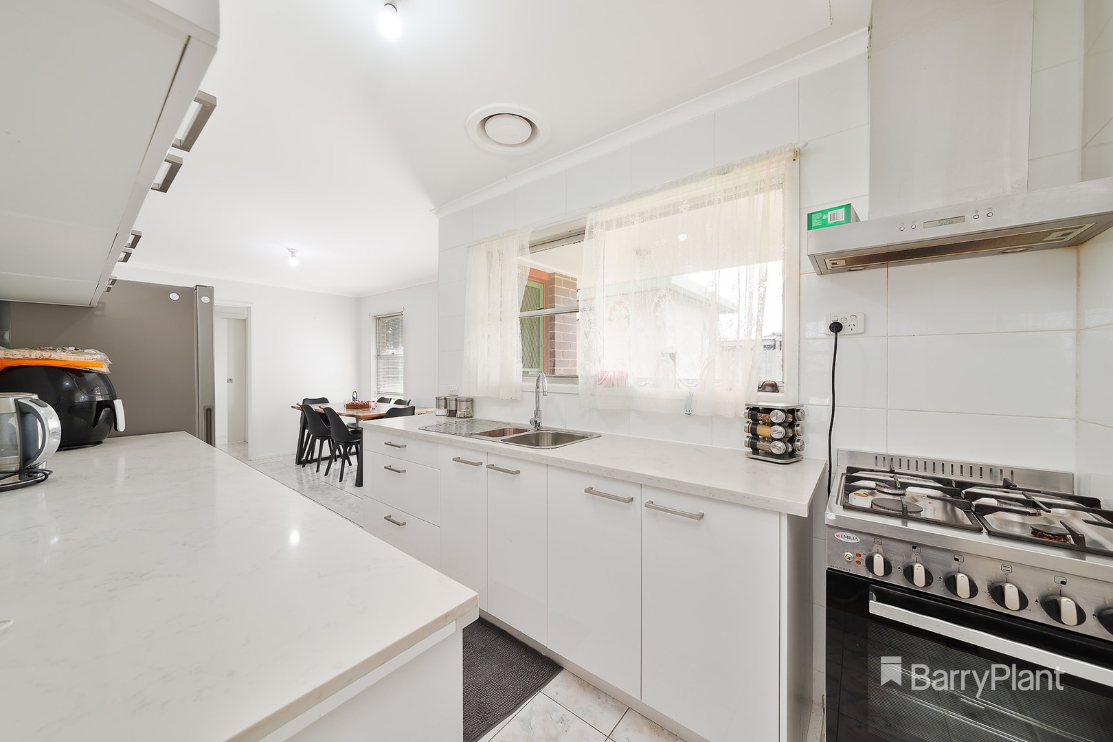 17 Walpa Court, Westmeadows, VIC 3049, Westmeadows - Thumbnail 3