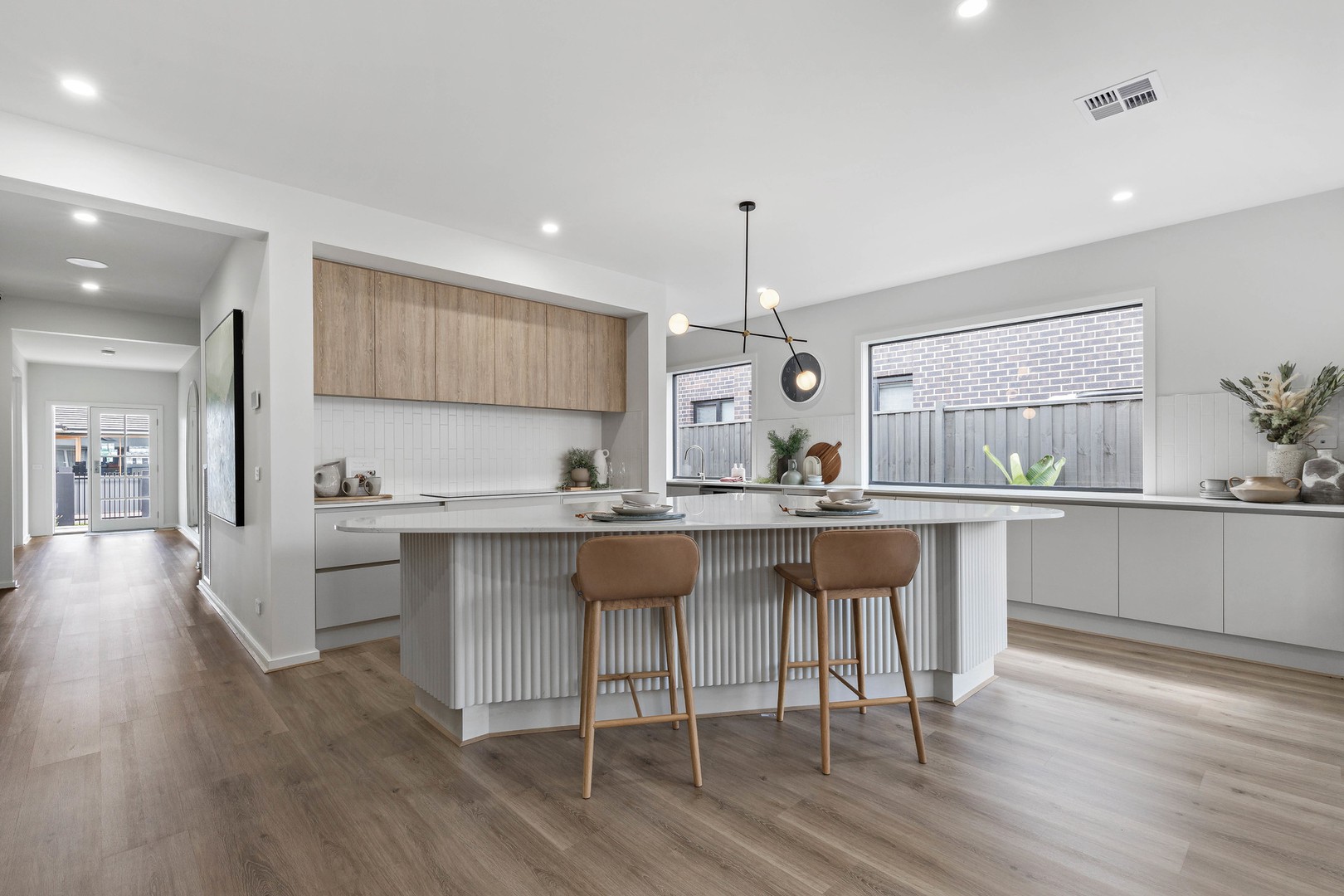 17 Wanderer Road, Sunbury, VIC 3429 - Thumbnail 2 - 31/07/2024