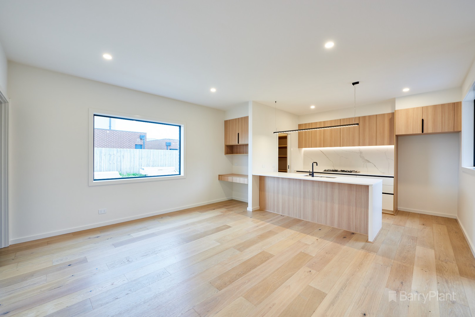 17 Waterfront Way, Keysborough, VIC 3173 - Thumbnail 2 - 08/07/2024
