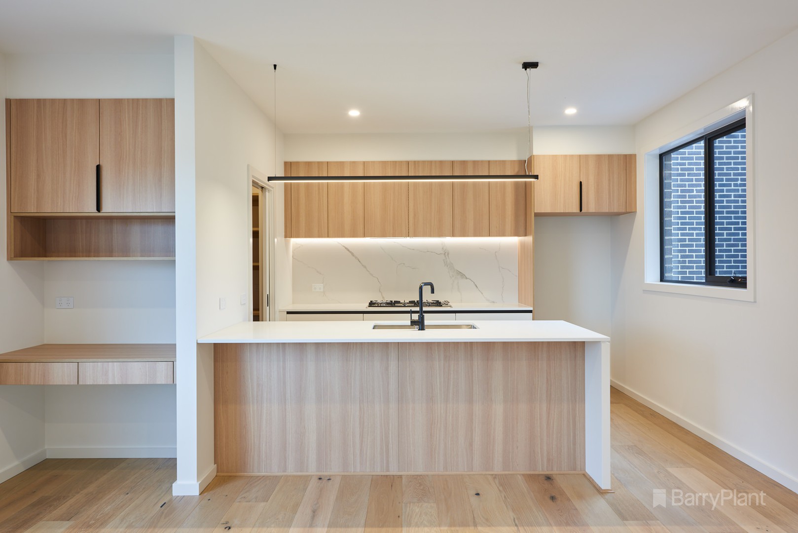 17 Waterfront Way, Keysborough, VIC 3173, Keysborough - Thumbnail 4