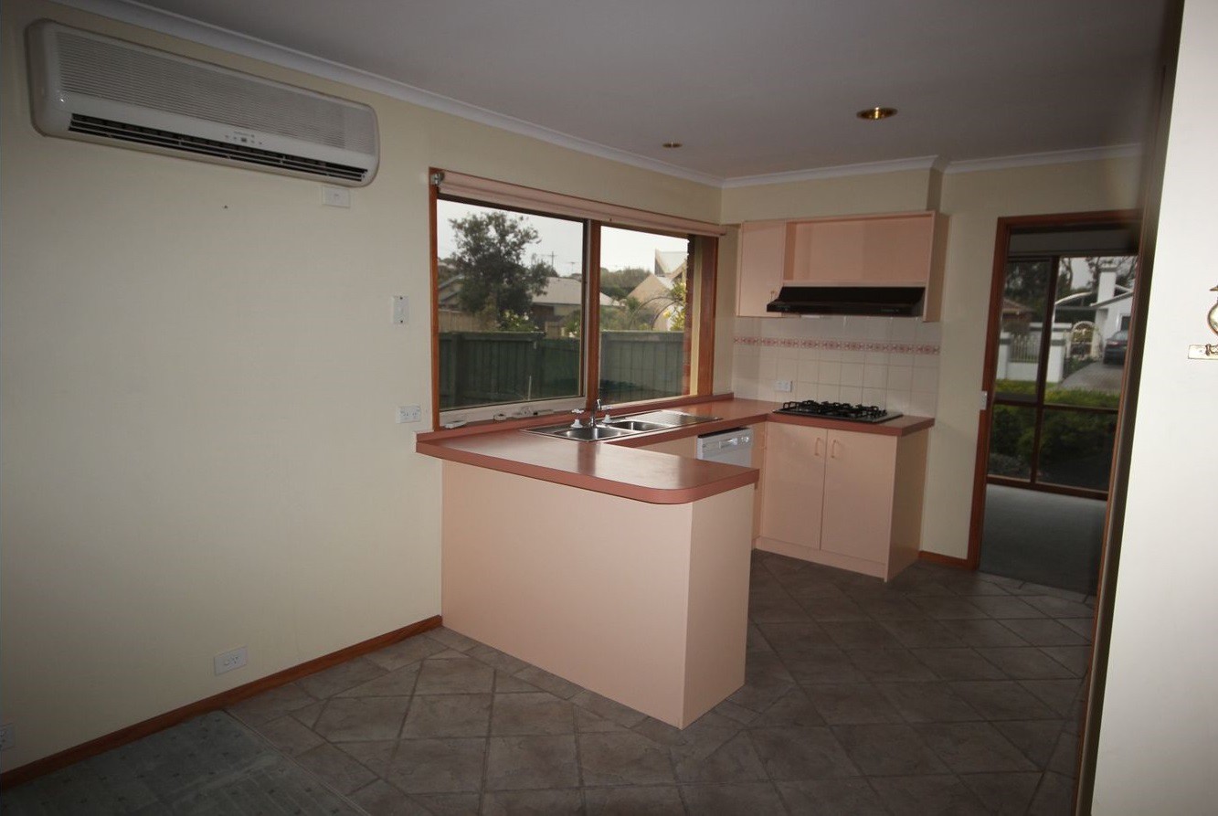 17 Waurn Park Court, Belmont, VIC 3216, Belmont - Thumbnail 4