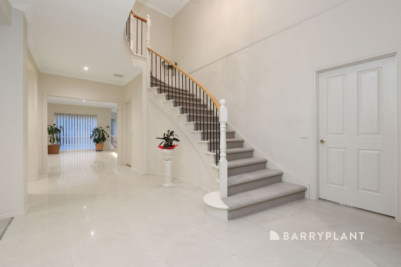 17 Webb Court, Rowville, VIC 3178 - Thumbnail 2 - 23/02/2026