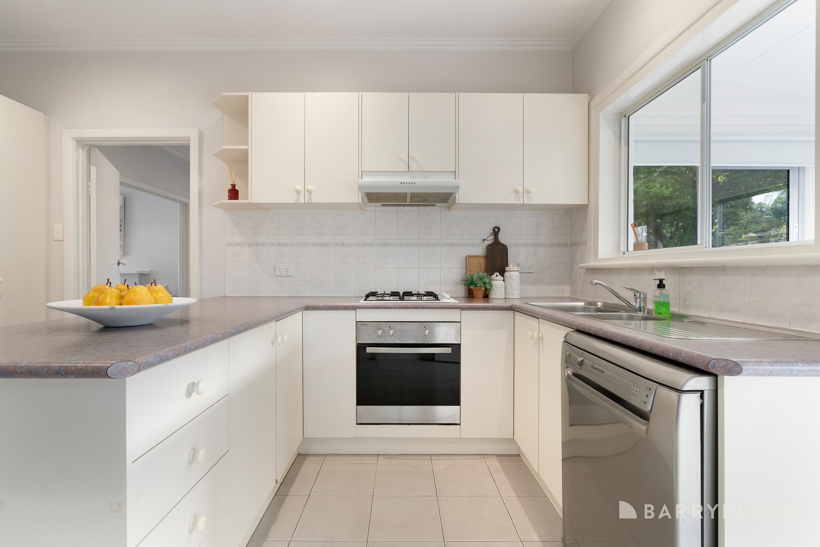 17 Wembley Avenue, Cheltenham, VIC 3192, Cheltenham - Thumbnail 4