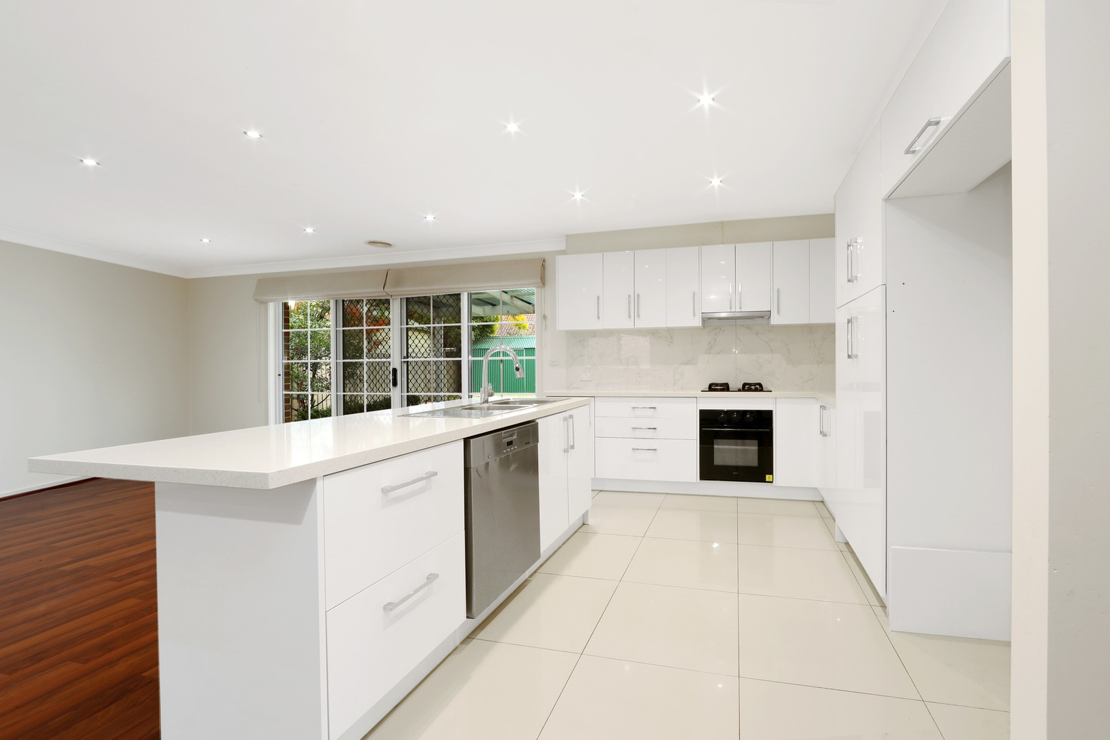 17 Westminster Drive, Rowville, VIC 3178, Rowville - Thumbnail 7