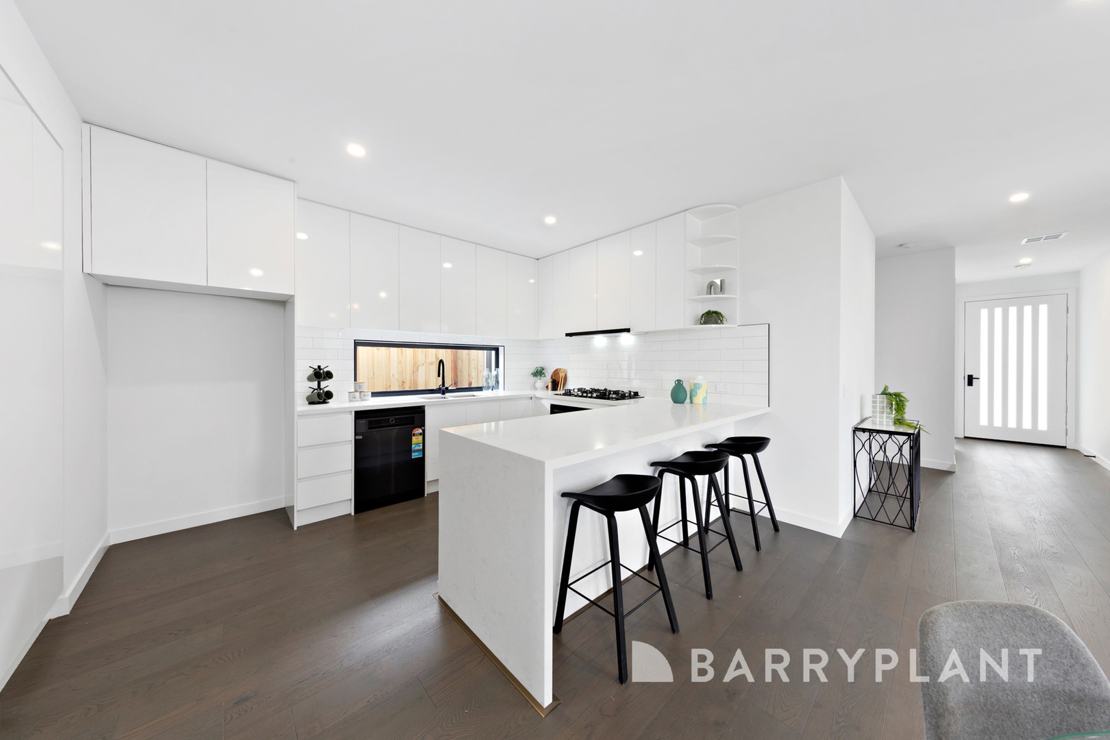 17 Wildcherry Street, Fraser Rise, VIC 3336 - Thumbnail 2 - 08/10/2025