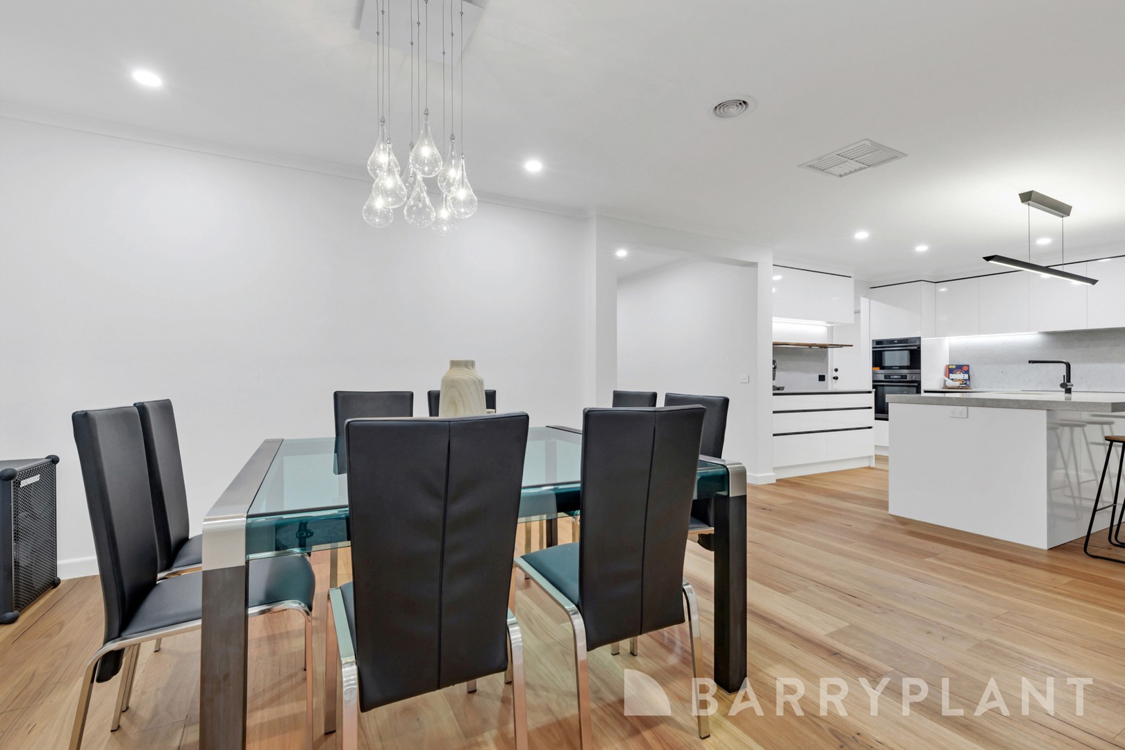 17 Windmill Street, Bundoora, VIC 3083, Bundoora - Thumbnail 7