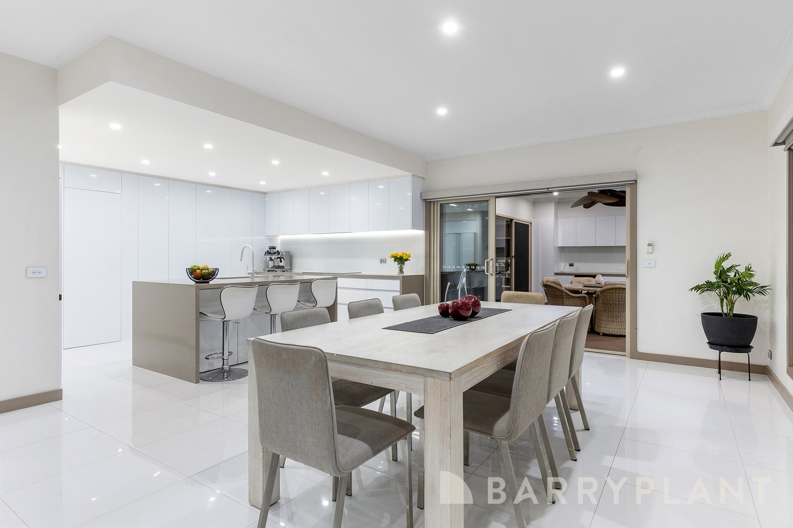 17 Wisteria Drive, Bundoora, VIC 3083, Bundoora - Thumbnail 4