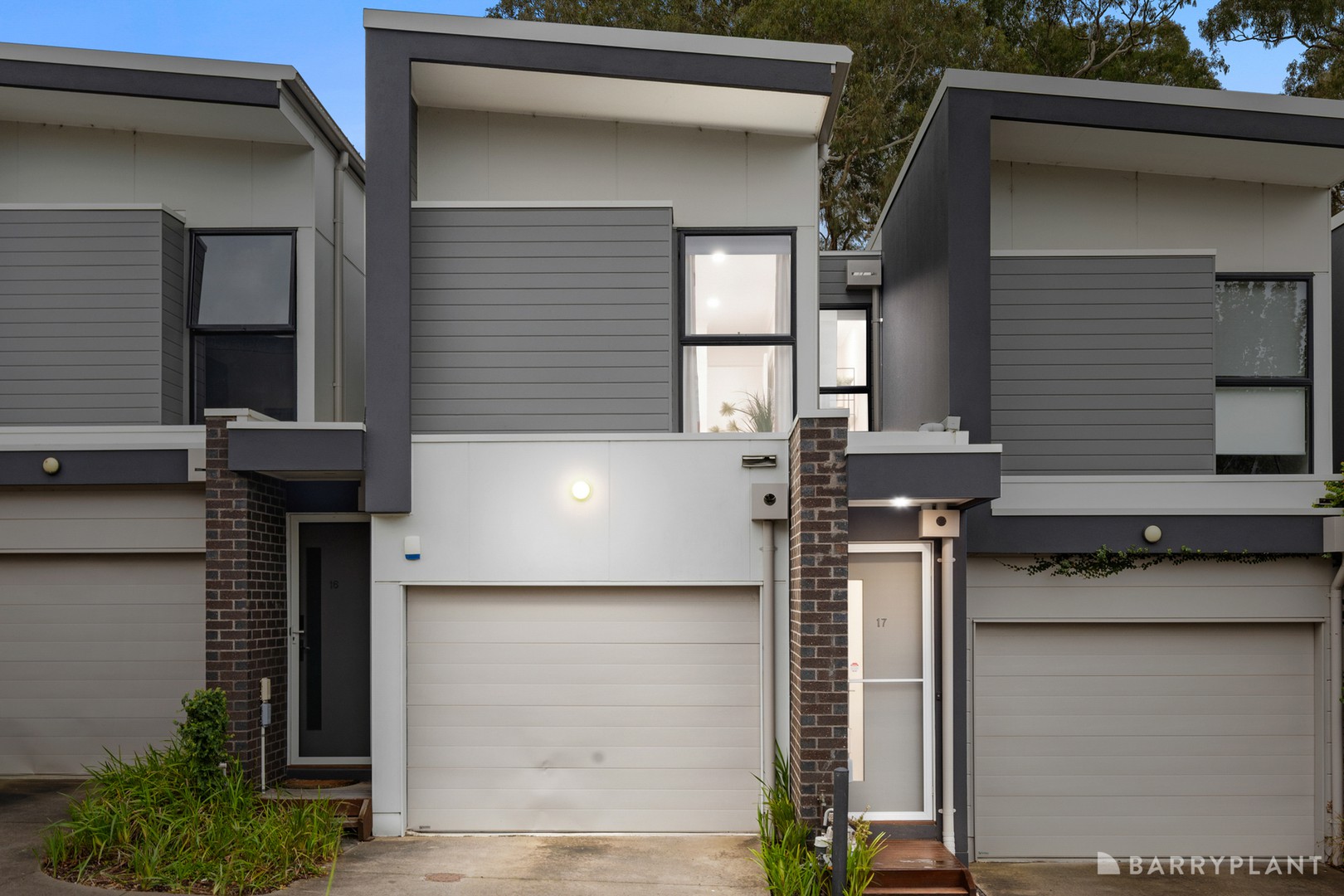 17 Zephyr Close, Ringwood, VIC 3134 - Thumbnail 2 - 09/06/2026