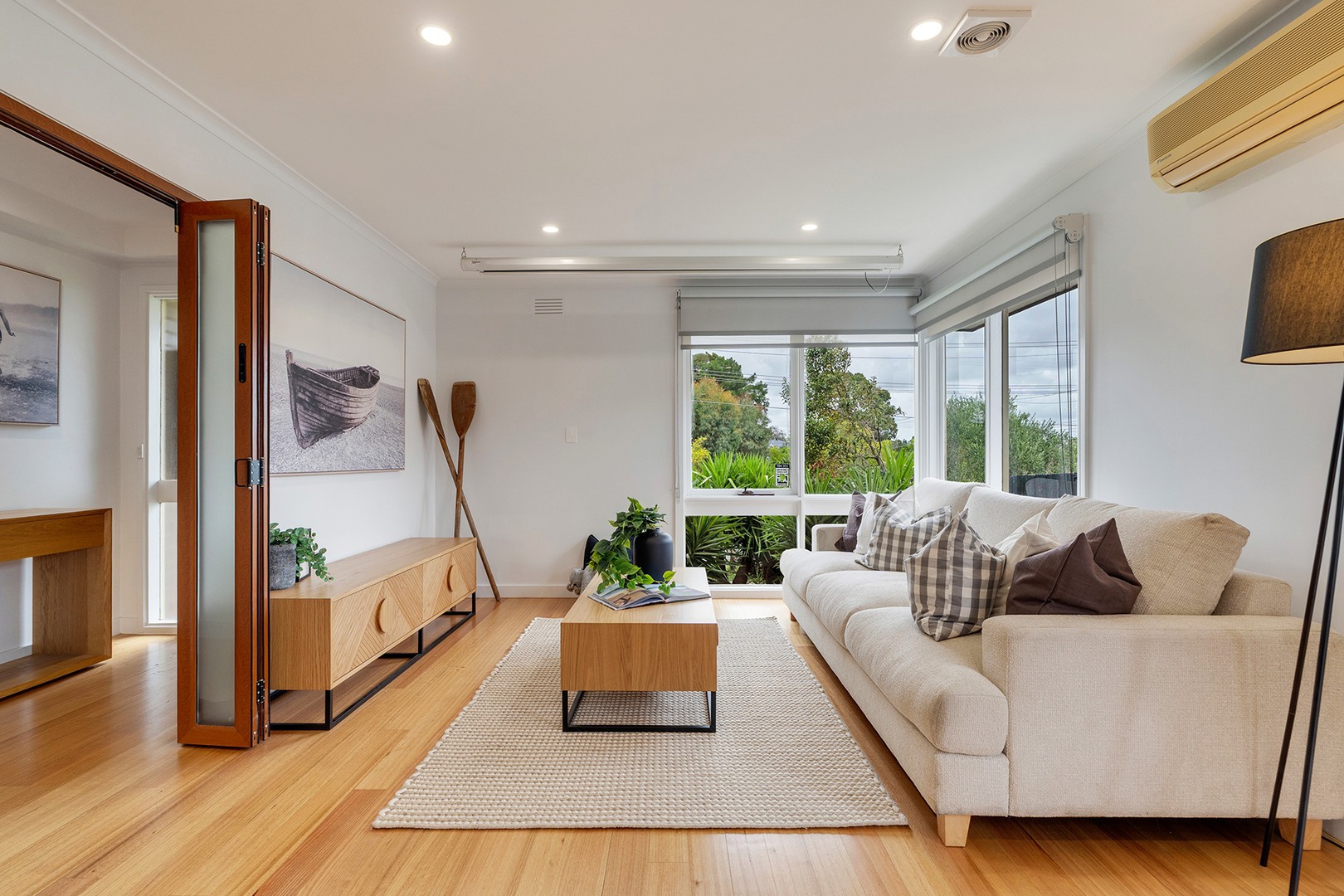 170 Erinbank Crescent, Westmeadows, VIC 3049, Westmeadows - Thumbnail 3