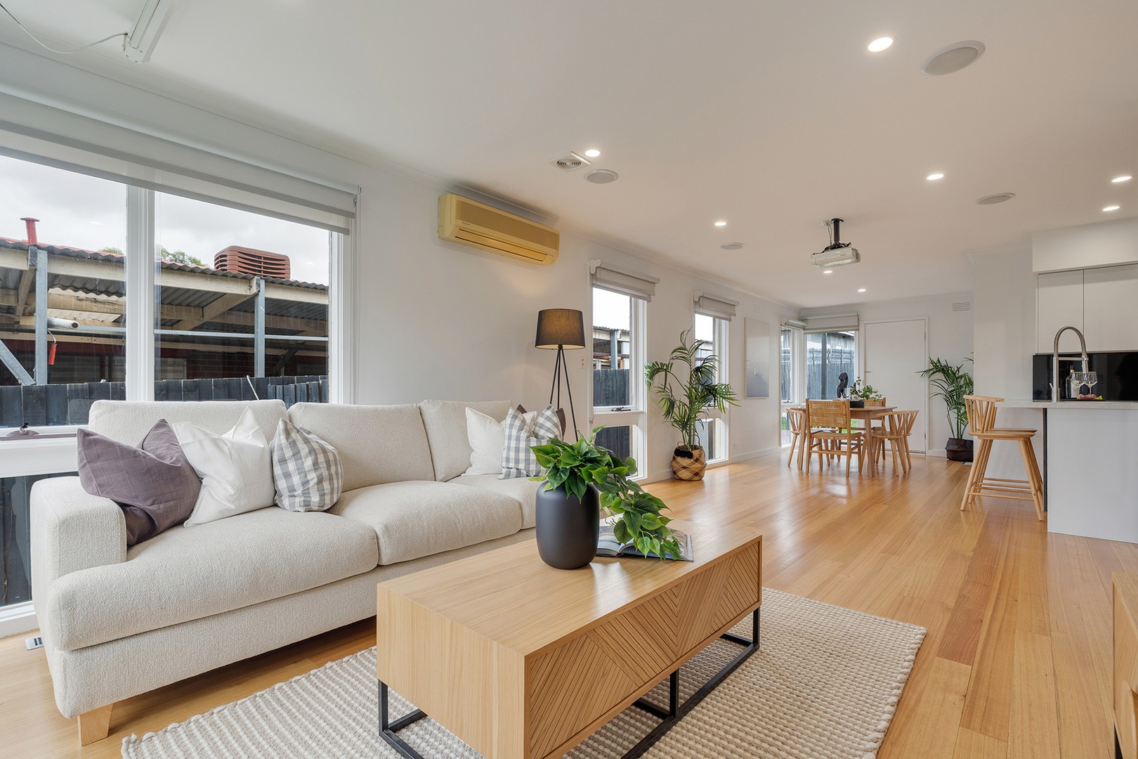 170 Erinbank Crescent, Westmeadows, VIC 3049, Westmeadows - Thumbnail 4