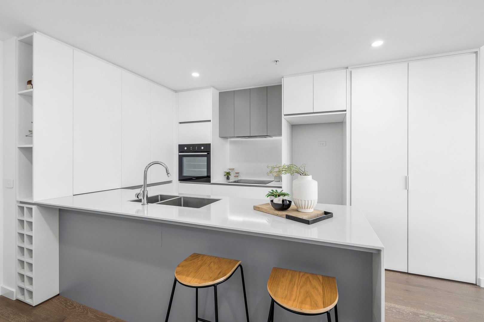 1701/51 Homer Street, Moonee Ponds, VIC 3039, Moonee Ponds - Thumbnail 2