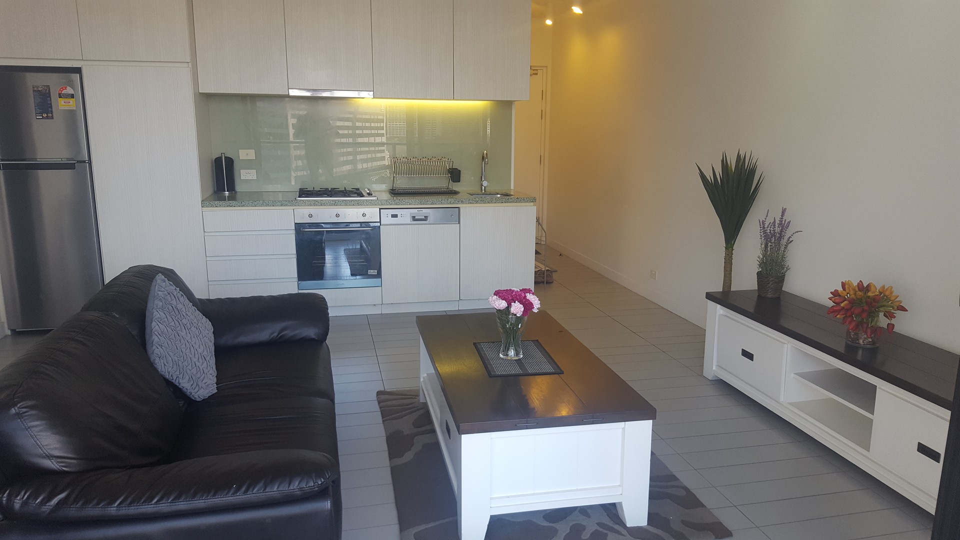 1707/673 La Trobe Street, Docklands, VIC 3008 - Thumbnail 2 - 10/11/2021