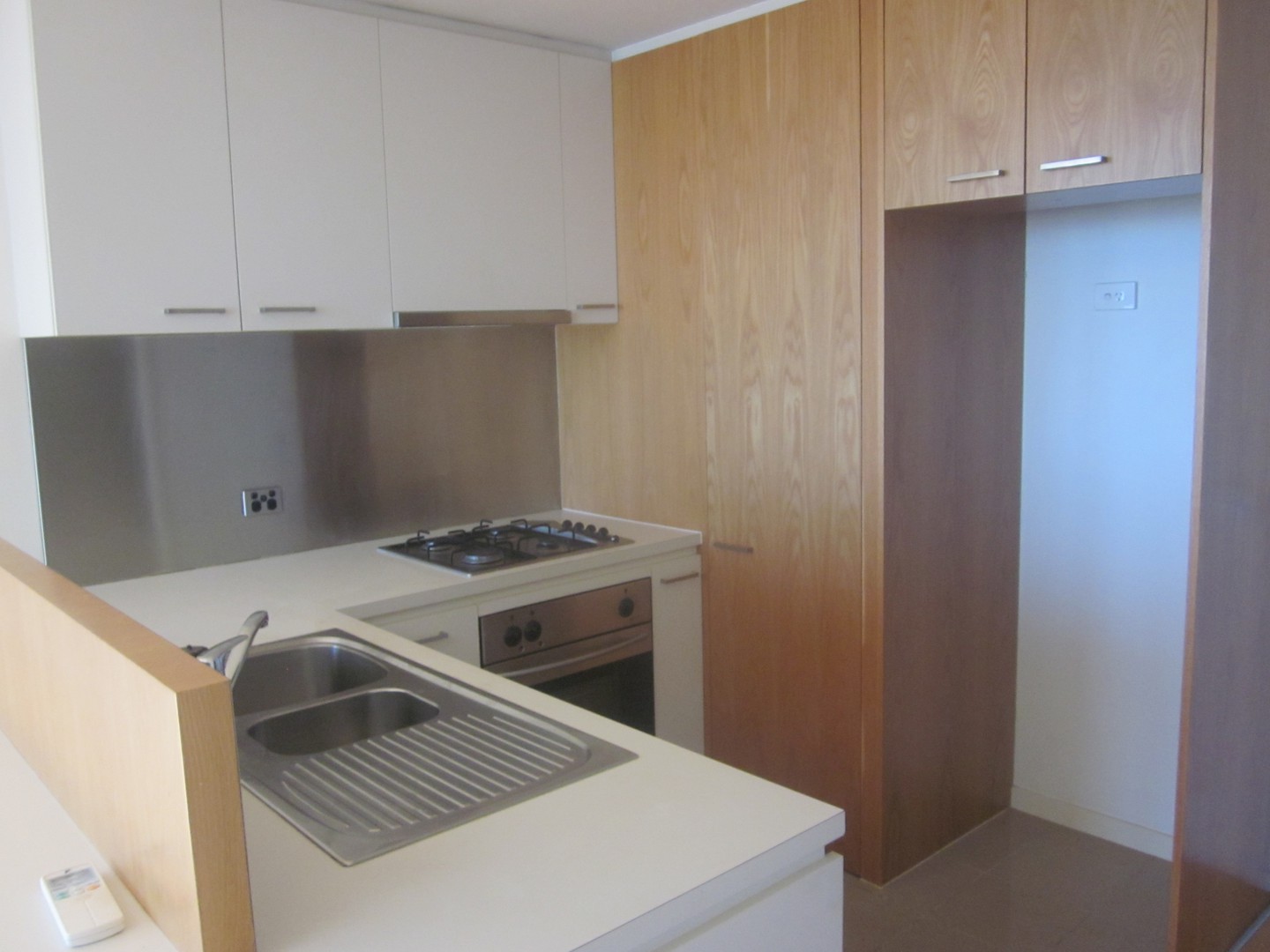 1709/15 Caravel Lane, Docklands, VIC 3008, Docklands - Thumbnail 5