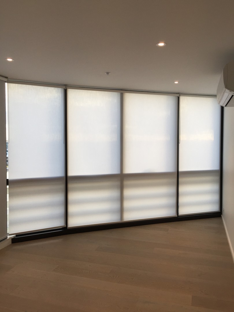 1709N/889 Collins Street, Docklands, VIC 3008 - Thumbnail 2 - 10/11/2021