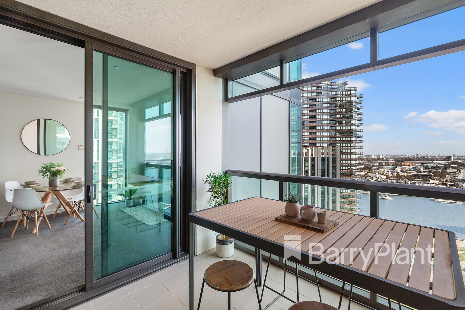 171/8 Waterside Place, Docklands, VIC 3008, Docklands - Thumbnail 2