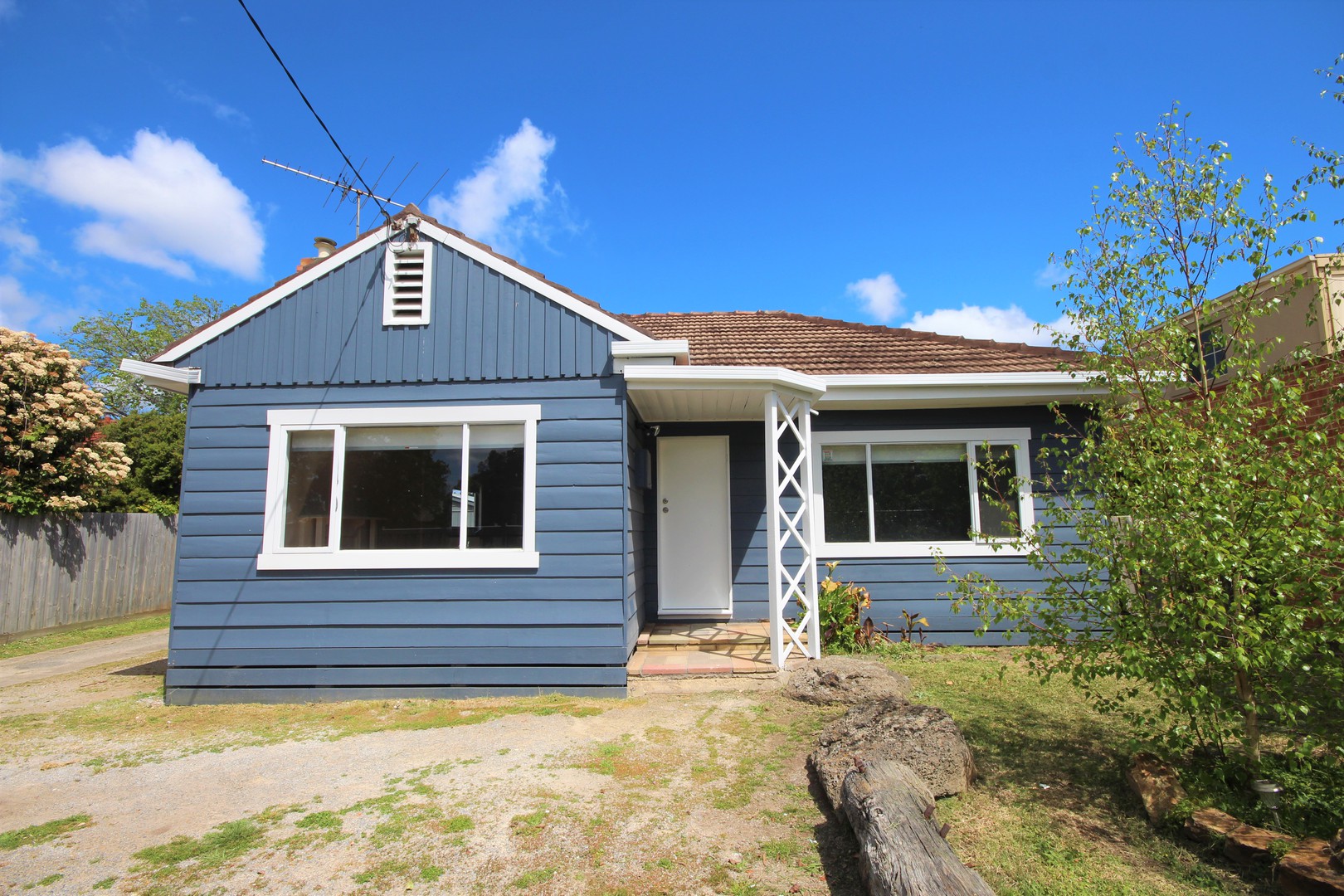 171 Roslyn  Road, Belmont, VIC 3216, Belmont - Thumbnail 2