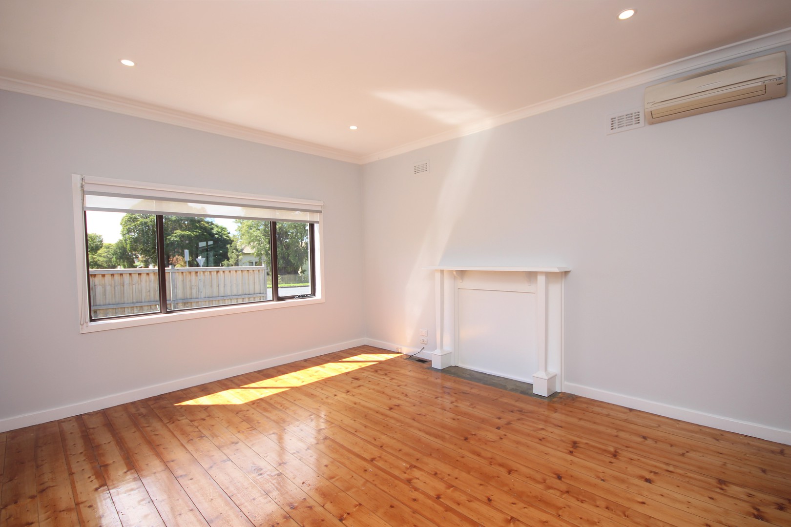 171 Roslyn  Road, Belmont, VIC 3216, Belmont - Thumbnail 3